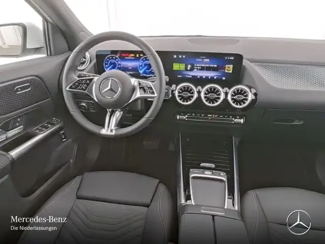 Mercedes-Benz EQA 250