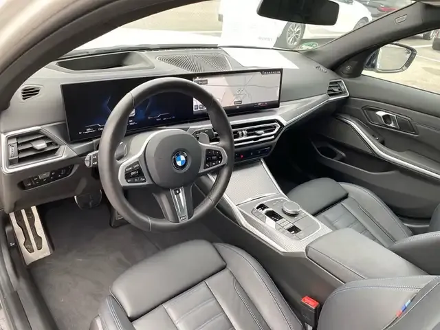 BMW 340
