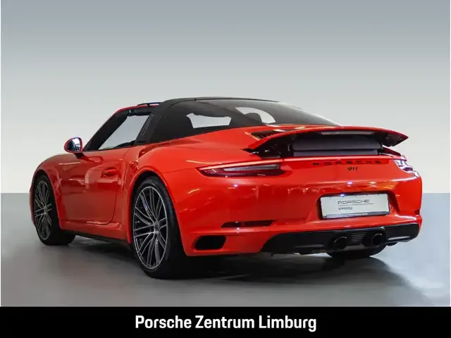 Porsche 991