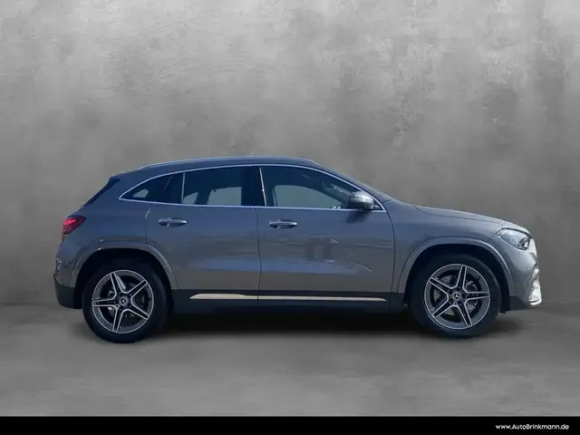 Mercedes-Benz GLA 180