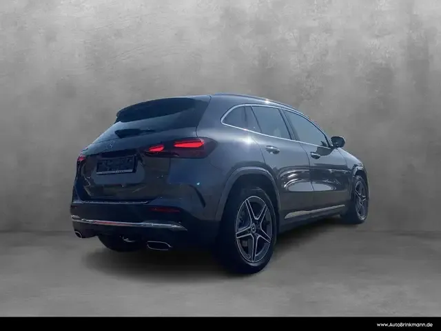 Mercedes-Benz GLA 180