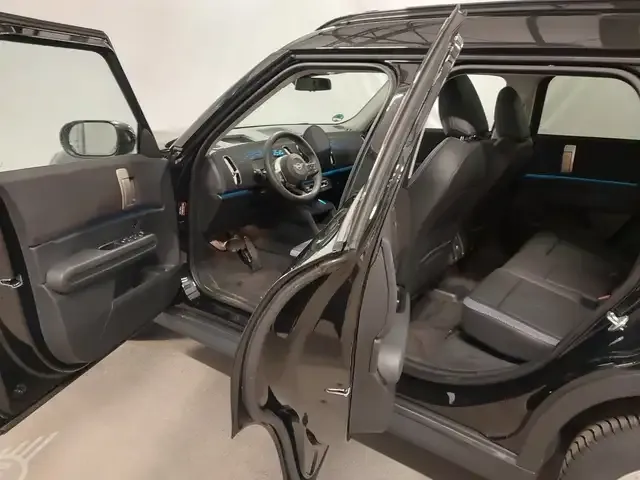 MINI One D Countryman