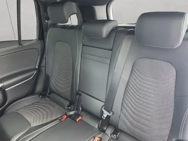 Mercedes-Benz EQB 350