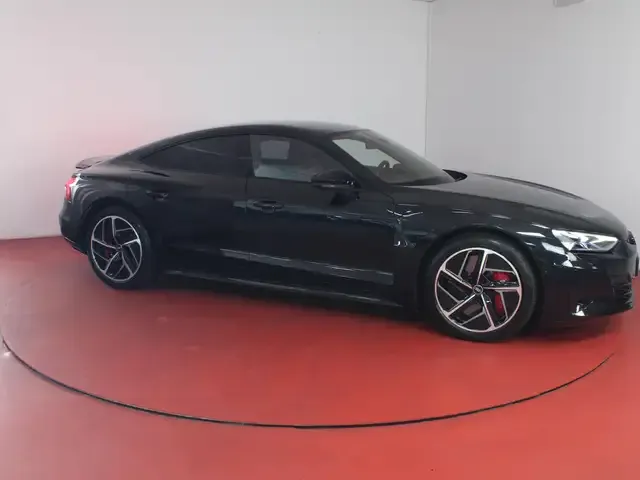 Audi RS e-tron GT