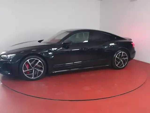 Audi RS e-tron GT