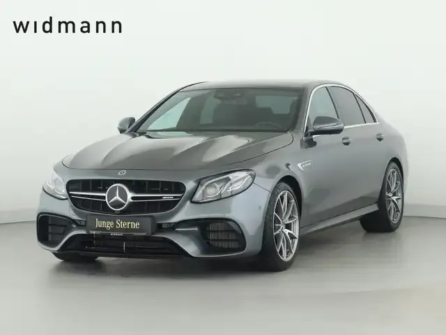 Mercedes-Benz E 63 AMG