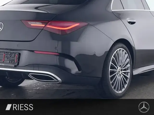 Mercedes-Benz CLA 250