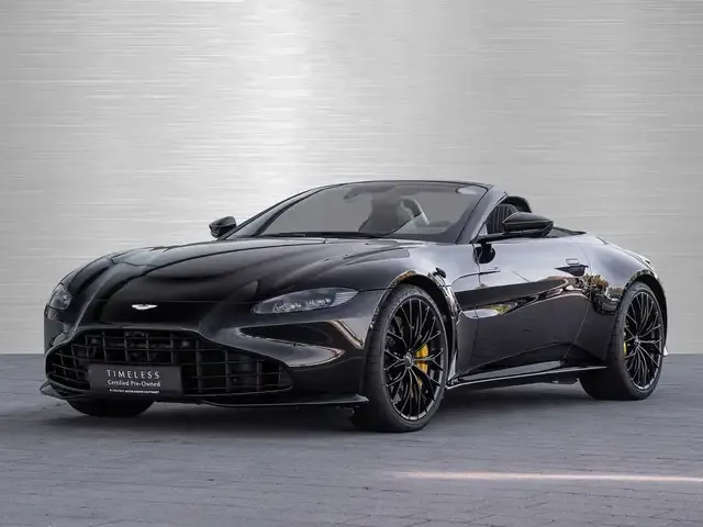 Aston Martin V8