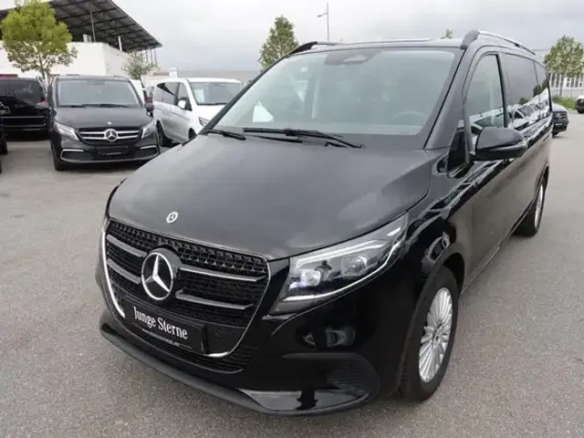 Mercedes-Benz V 250