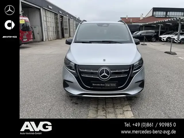 Mercedes-Benz EQV 300
