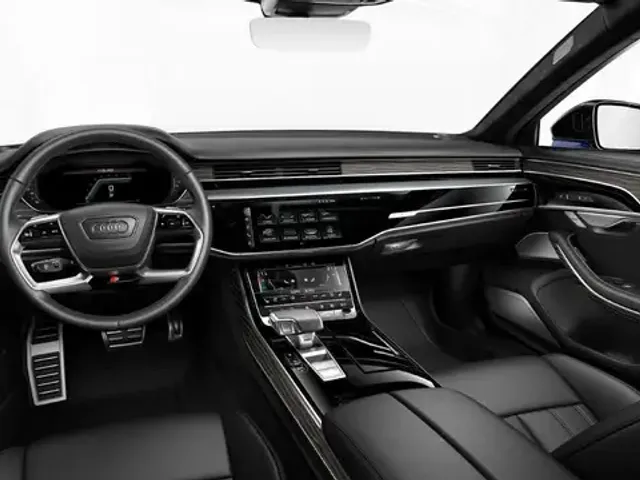 Audi S8