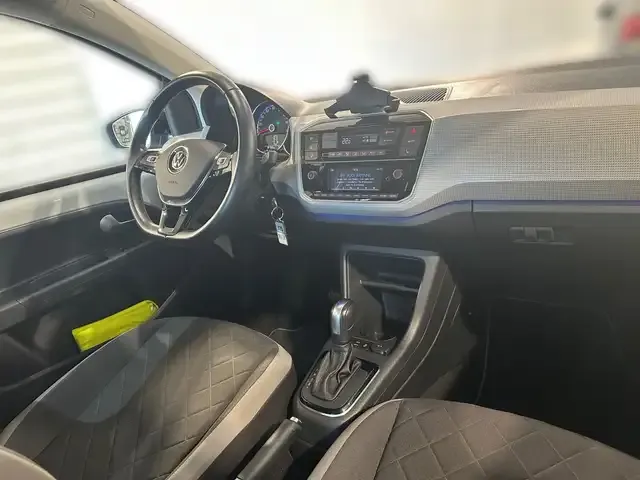 Volkswagen e-up!