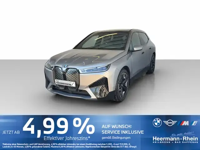 BMW iX