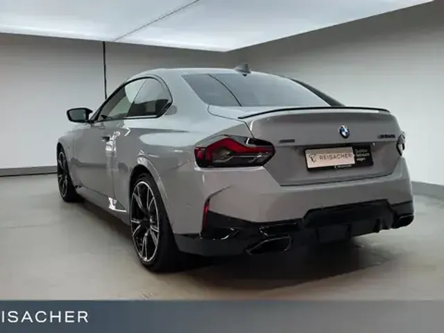 BMW 240