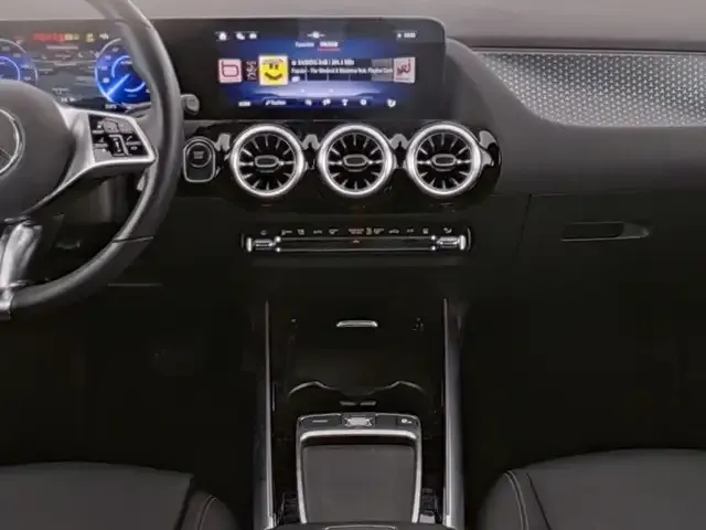 Mercedes-Benz EQA 350