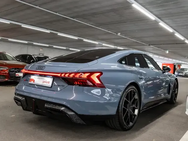Audi RS e-tron GT