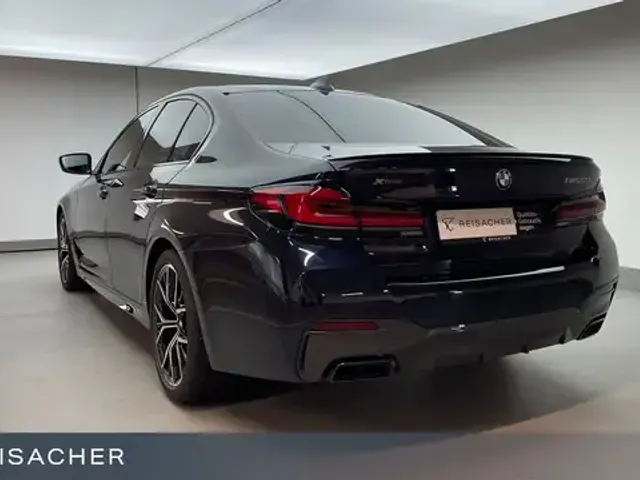 BMW 550