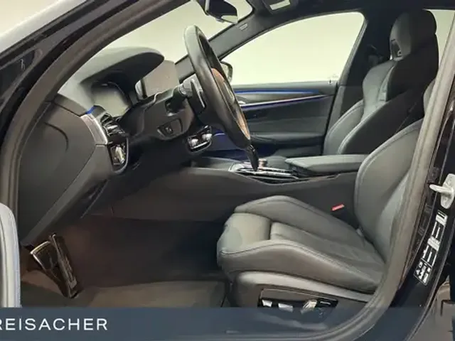 BMW 550