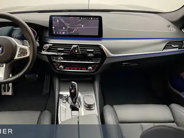 BMW 550