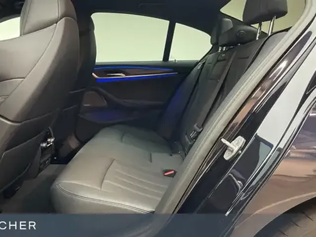 BMW 550