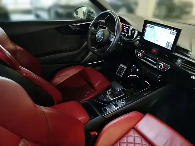 Audi S5