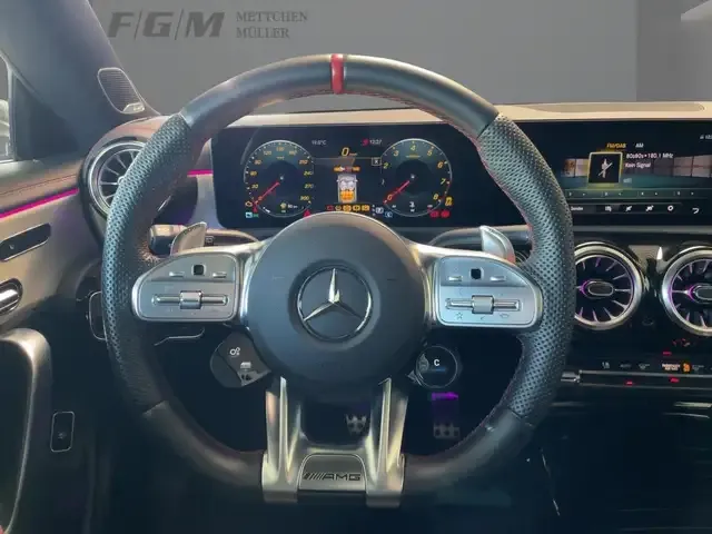 Mercedes-Benz CLA 45 AMG