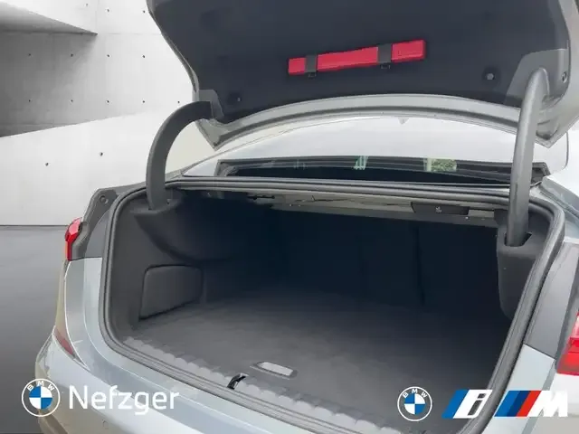 BMW 235