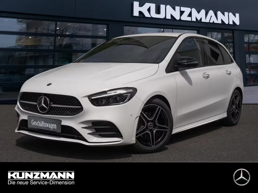 Mercedes-Benz B 180