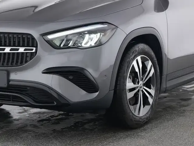 Mercedes-Benz GLA 250