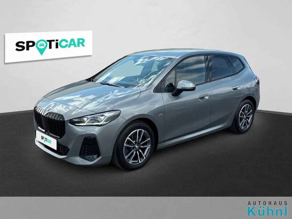 BMW 218