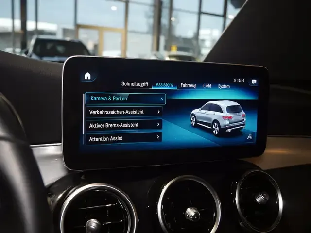 Mercedes-Benz GLC 220