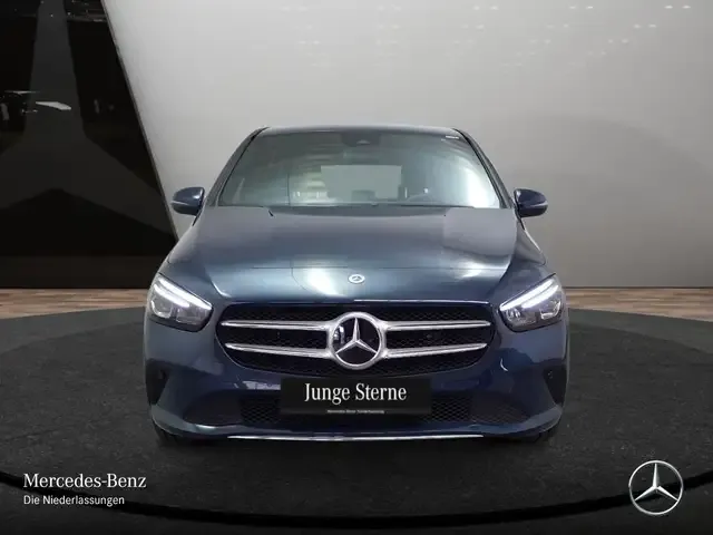 Mercedes-Benz B 250