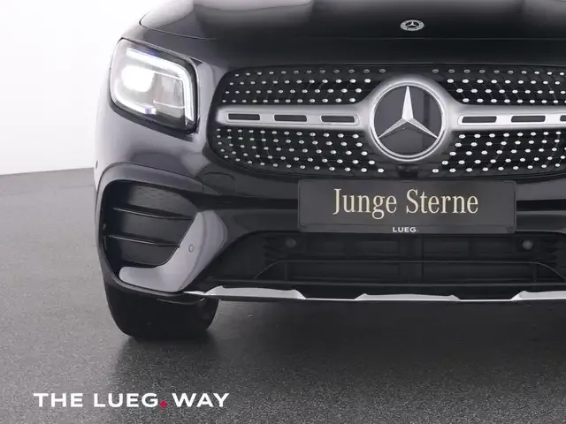 Mercedes-Benz GLB 180