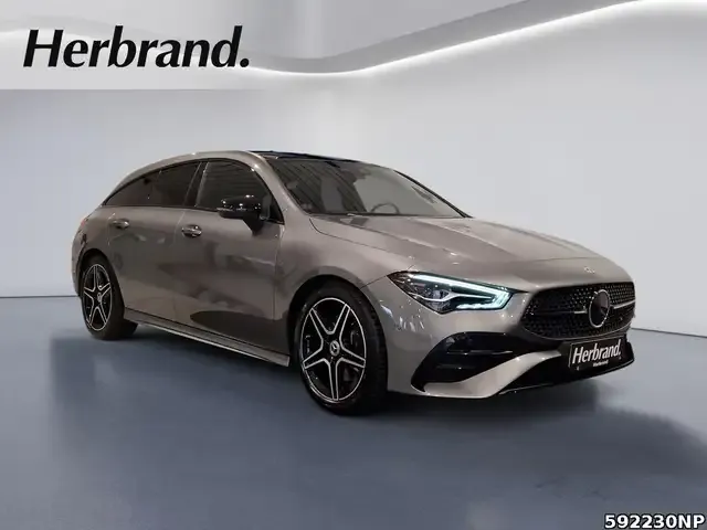 Mercedes-Benz CLA 200