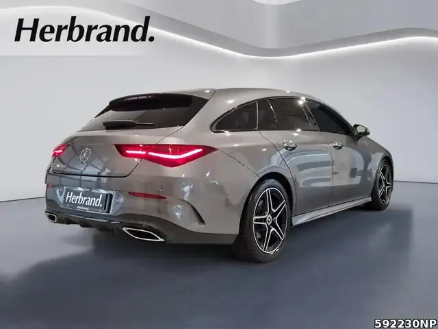 Mercedes-Benz CLA 200