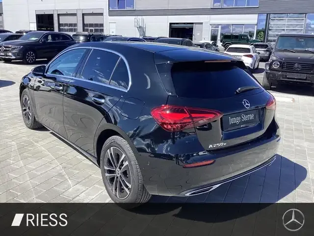 Mercedes-Benz A 250
