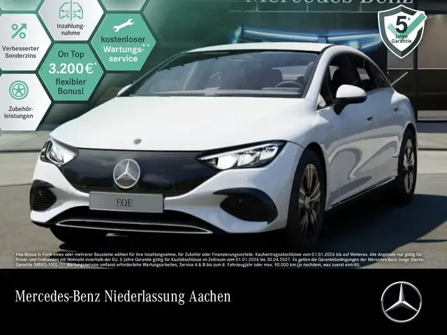 Mercedes-Benz EQE 300
