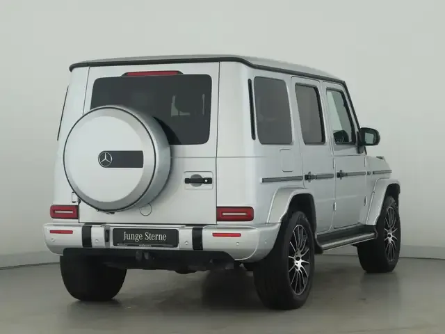 Mercedes-Benz G 400