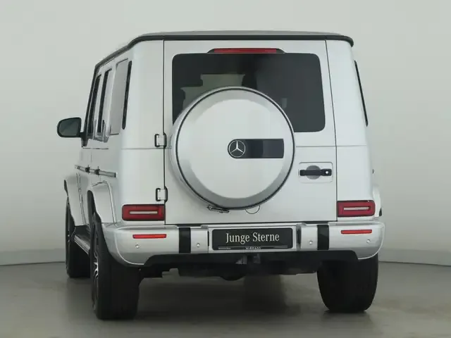 Mercedes-Benz G 400