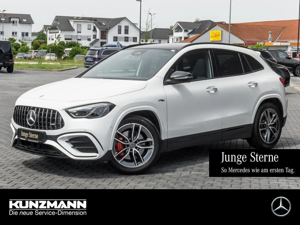 Mercedes-Benz GLA 35 AMG