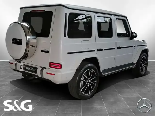 Mercedes-Benz G 500