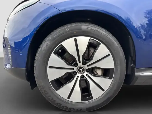 Mercedes-Benz EQC 400