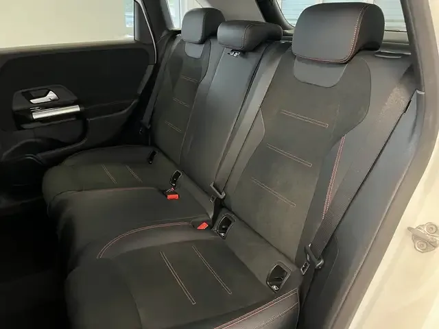 Mercedes-Benz B 250