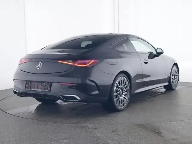 Mercedes-Benz CLE 200