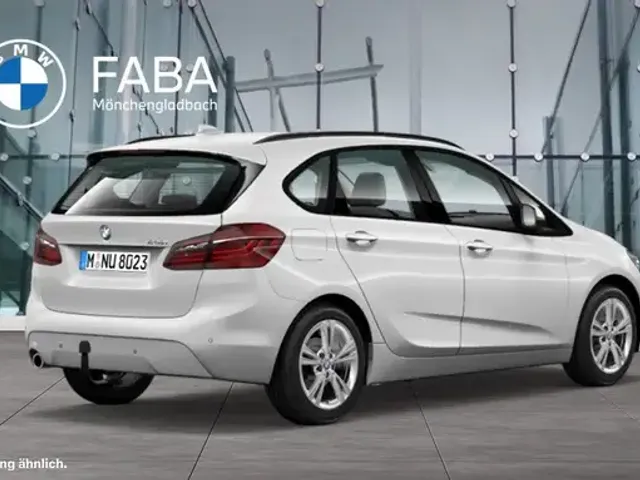 BMW 218
