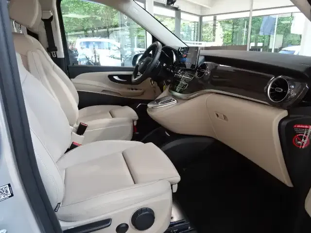 Mercedes-Benz V 300