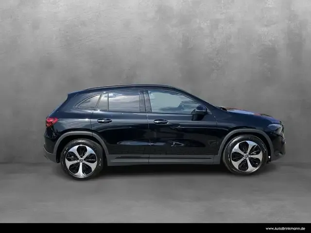 Mercedes-Benz GLA 180