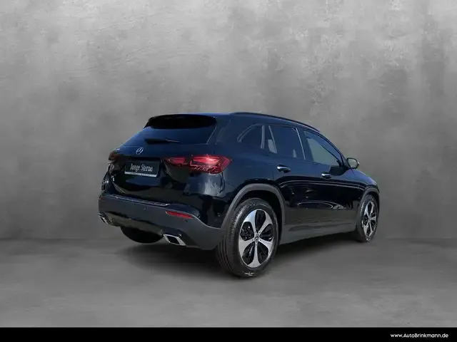 Mercedes-Benz GLA 180