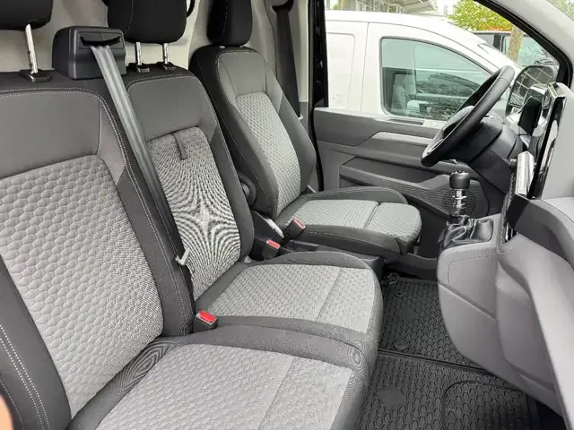 Volkswagen T7 Transporter