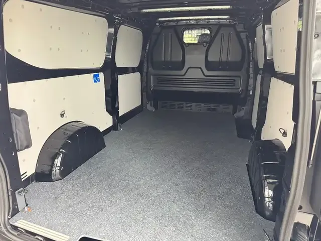 Volkswagen T7 Transporter